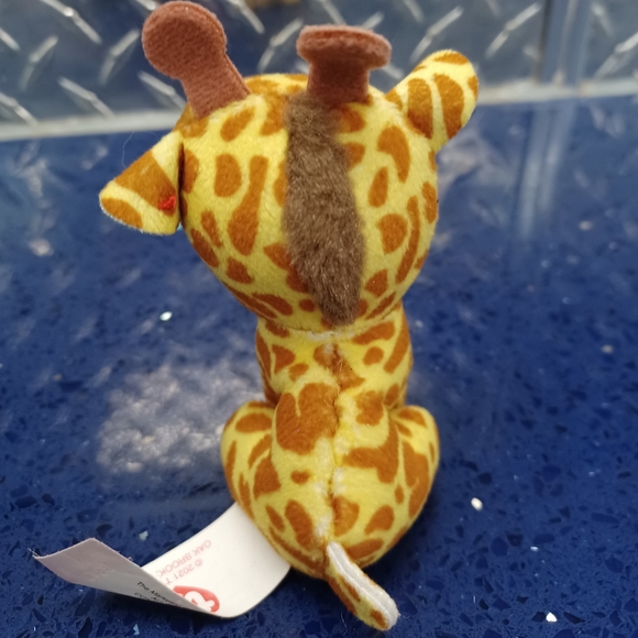 ✓TY McDonald's Teenie Beanie Boo - SAFARI the Giraffe (Africa)(2021) 3 inches - Picture 11 of 13